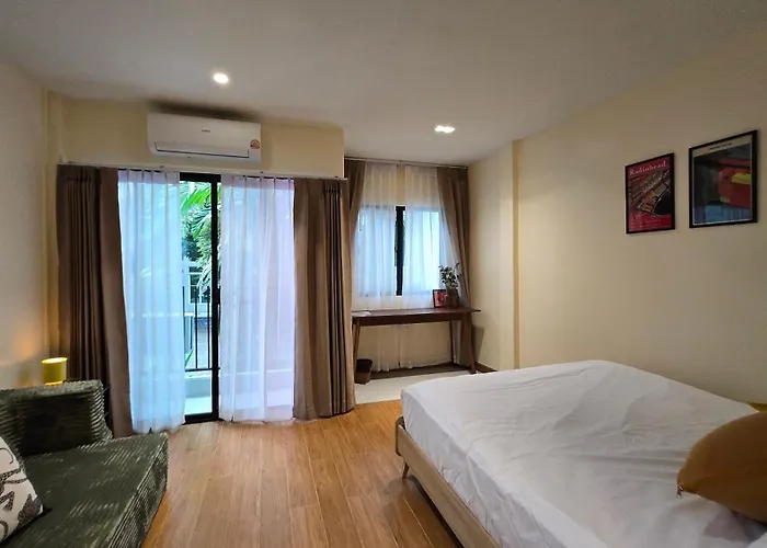 Townhouse Near Ladprao With Bathtub
