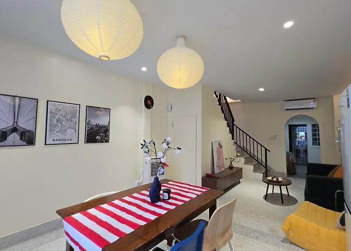 Townhouse Near Ladprao With Bathtub Bangkok